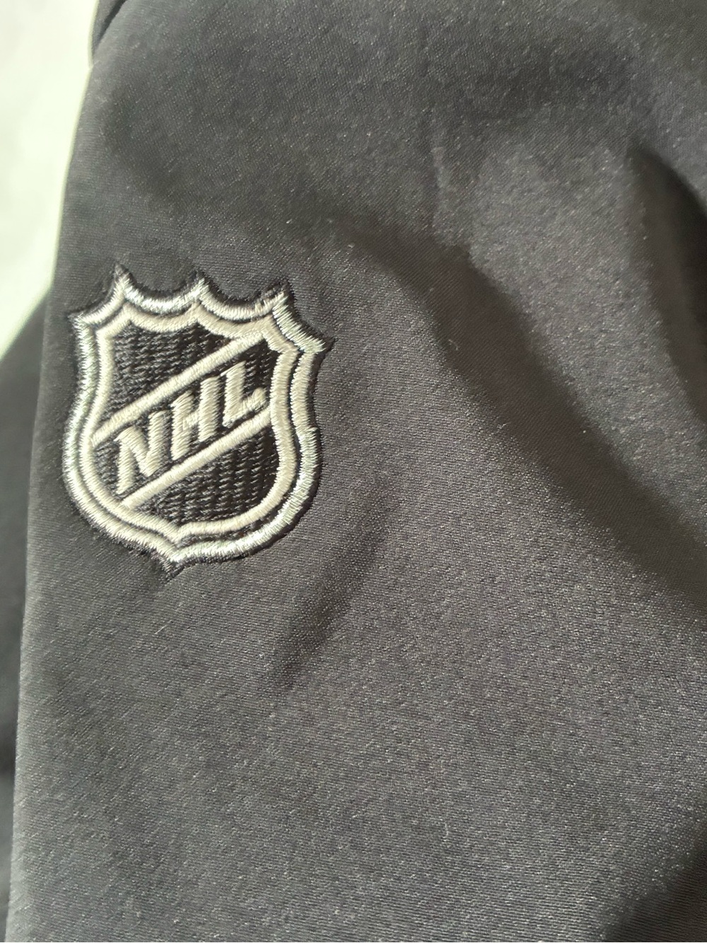 NHL BOSTIN BRUINS REEBOK JACKET MEN’S AUTHENTIC APPAREL XL - Picture 5 of 8